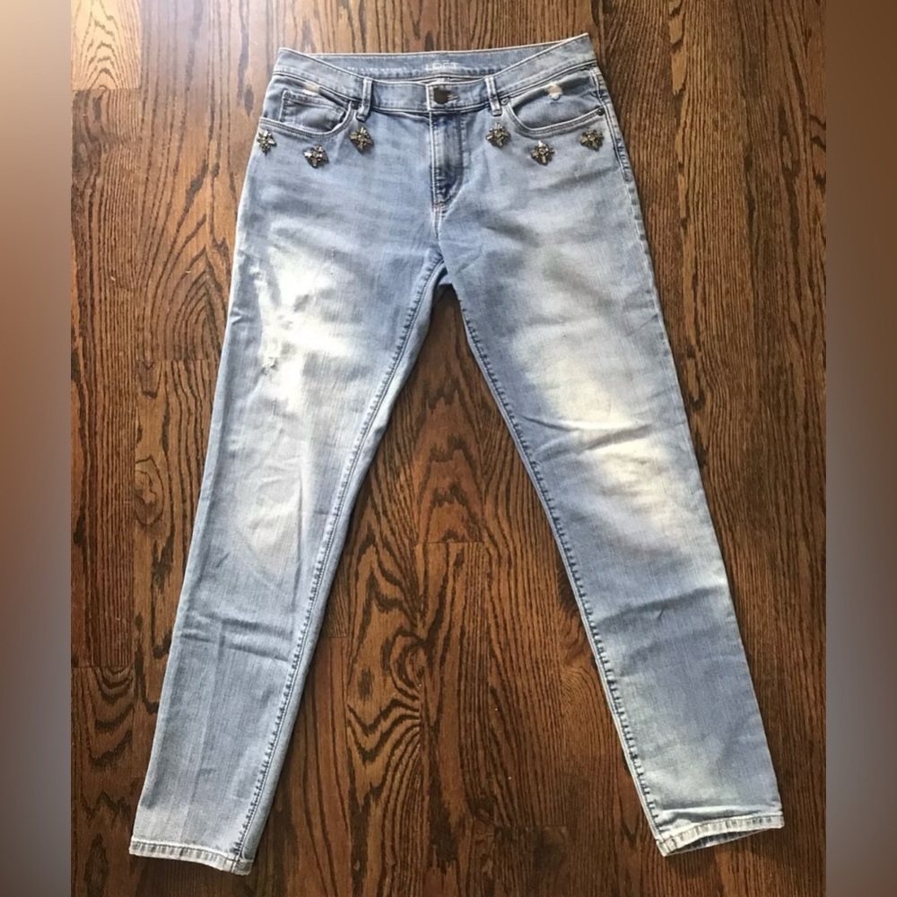 Ann Taylor LOFT embellished jeans with rhinestones sz. 26 blue relaxed skinny